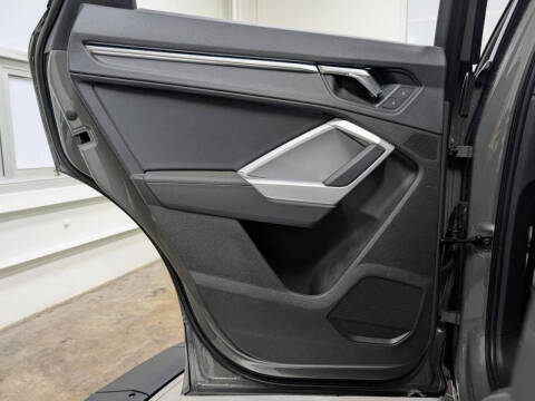 2020 Audi Q3 quattro S line Prem Plus 45 TFSI