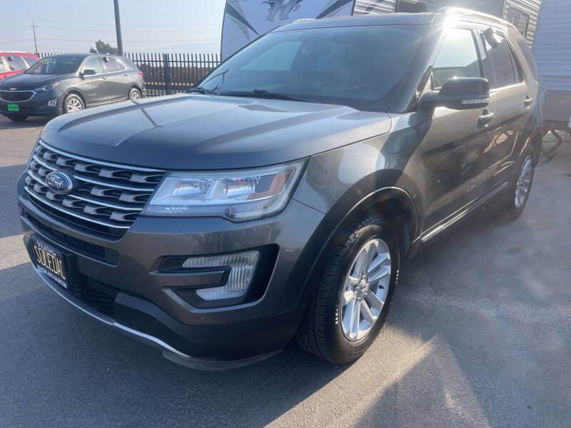 2017 Ford Explorer for sale at Soledad Auto Sales in Soledad CA