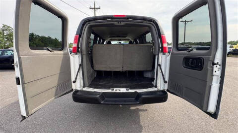 2017 Chevrolet Express LS 2500