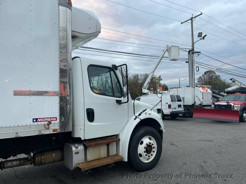 2015 Freightliner M2 106