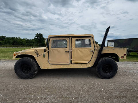 2014 AM General Hummer