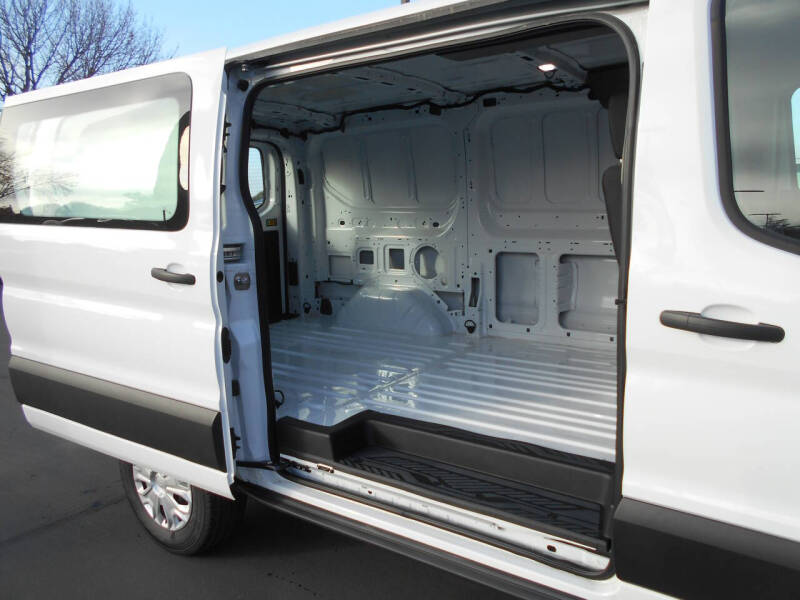 2025 Ford Transit