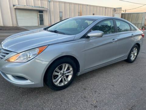 2013 Hyundai Sonata for sale at STATEWIDE AUTOMOTIVE LLC in Englewood CO