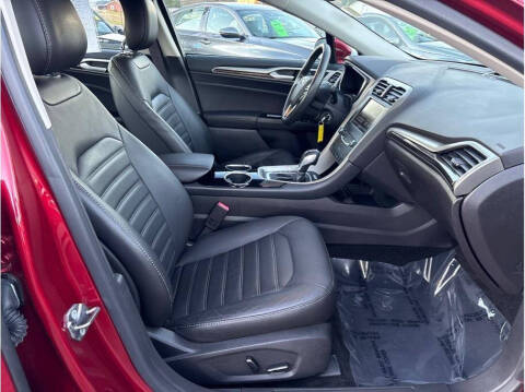 2013 Ford Fusion Hybrid SE