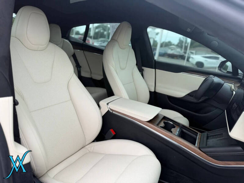 2022 Tesla Model S