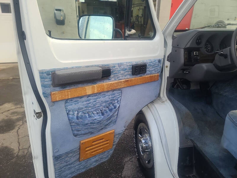 1996 Dodge Ram Van 3500