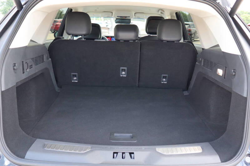 2024 Lincoln Nautilus Hybrid Premiere