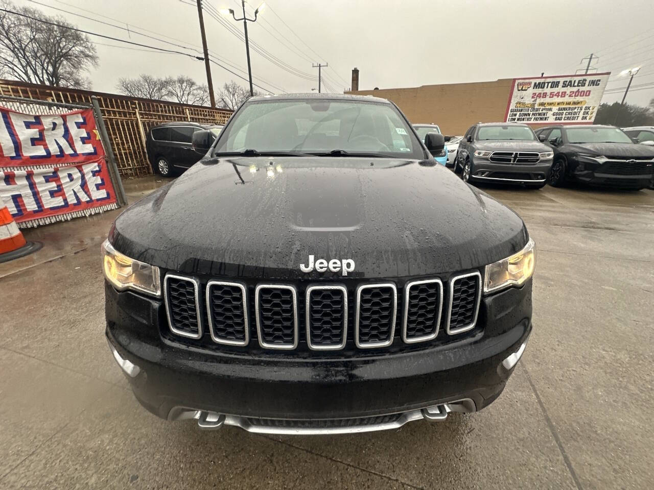 2018 Jeep Grand Cherokee for sale at VIP Motor Sales in Hazel Park, MI