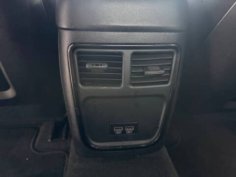 2016 Chrysler 300 S
