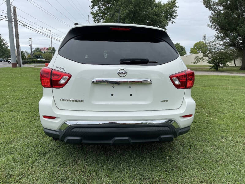 2017 Nissan Pathfinder S