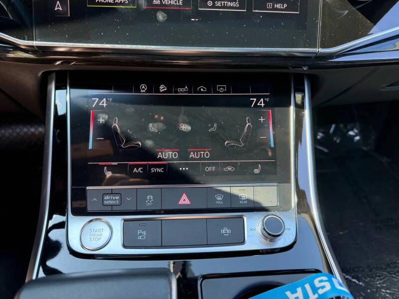 2019 Audi Q8 quattro Premium 55 TFSI