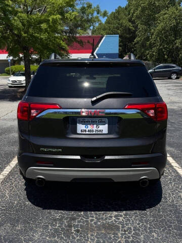 2017 GMC Acadia SLE-2