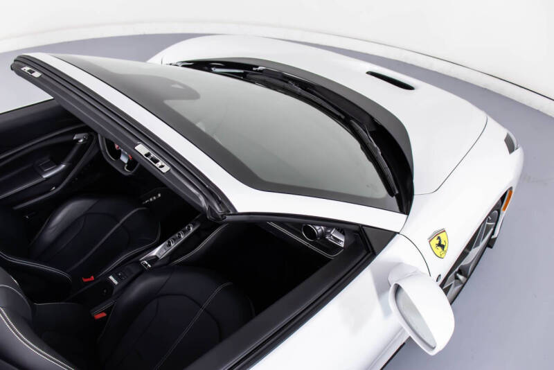 2022 Ferrari F8 Spider