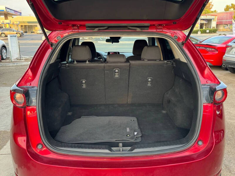 2018 Mazda CX-5 Sport