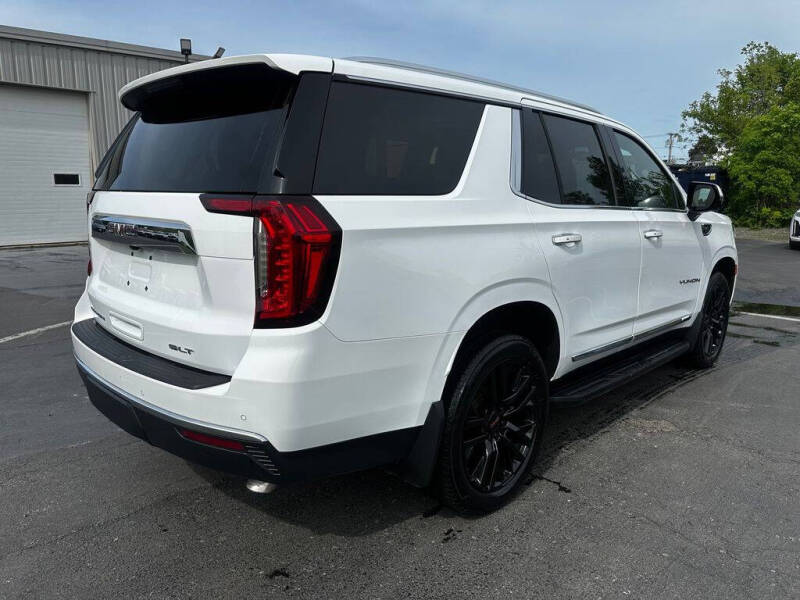 2021 GMC Yukon SLT