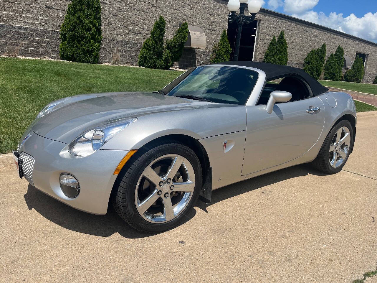 2007 Pontiac Solstice 1