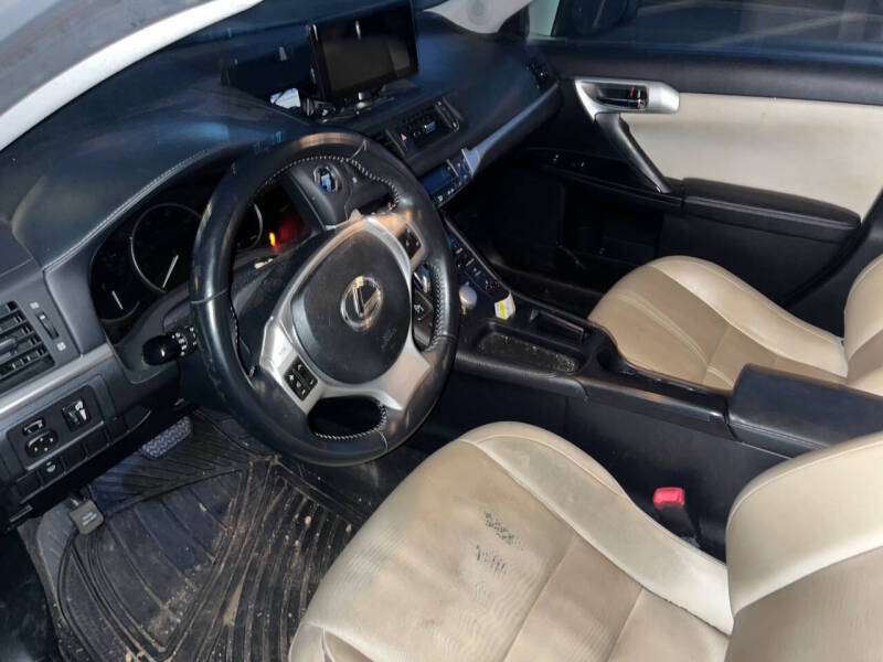 2012 Lexus CT 200h Premium