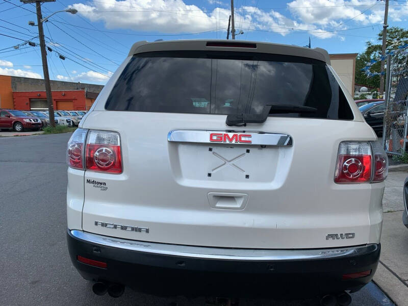 2010 GMC Acadia SLT-2