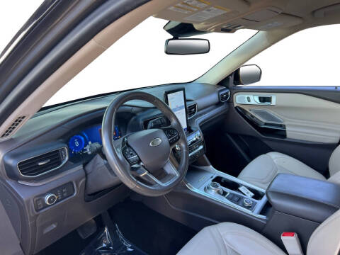 2022 Ford Explorer Platinum