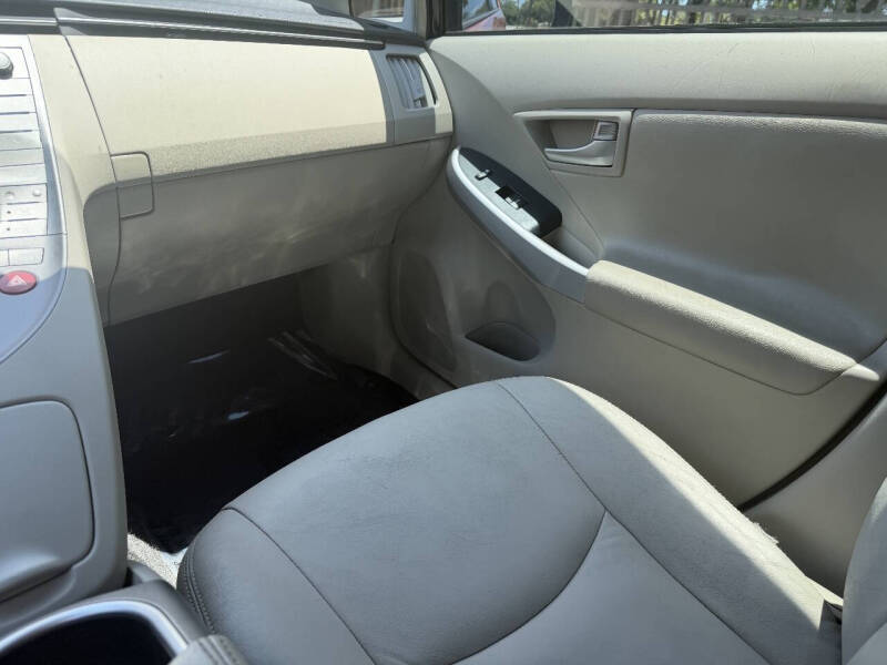2014 Toyota Prius Three