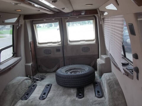 2001 Ford E-Series E-150