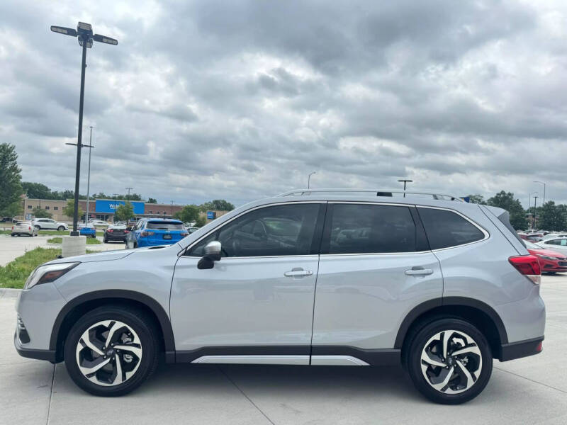 2023 Subaru Forester Touring