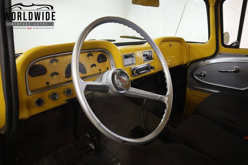 1961 Chevrolet Apache