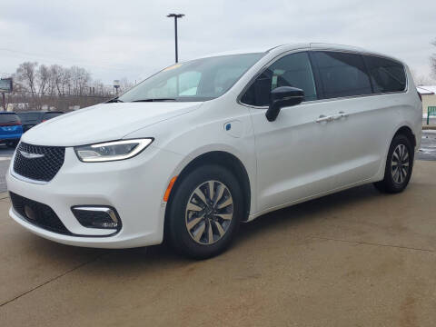 2025 Chrysler Pacifica Plug-In Hybrid