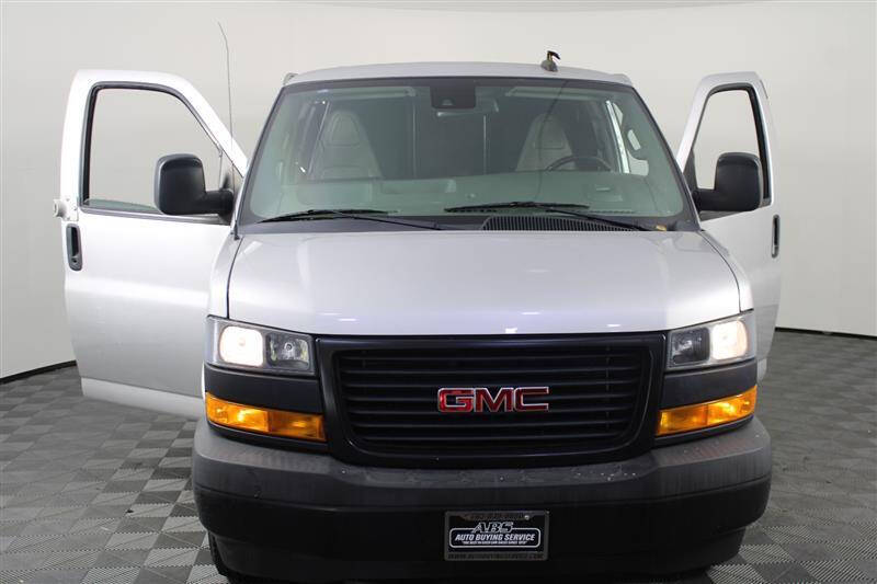 2020 GMC Savana 3500