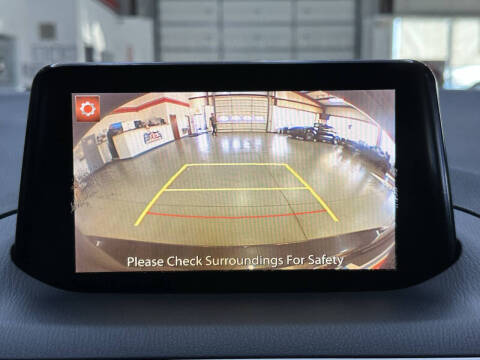 2017 Mazda MAZDA3 Sport