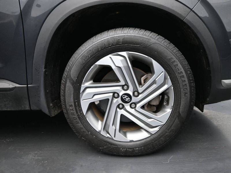 2023 Hyundai Santa Fe SE