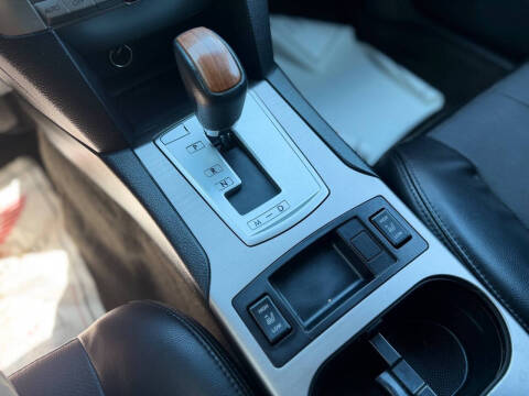 2013 Subaru Outback 2.5i Limited