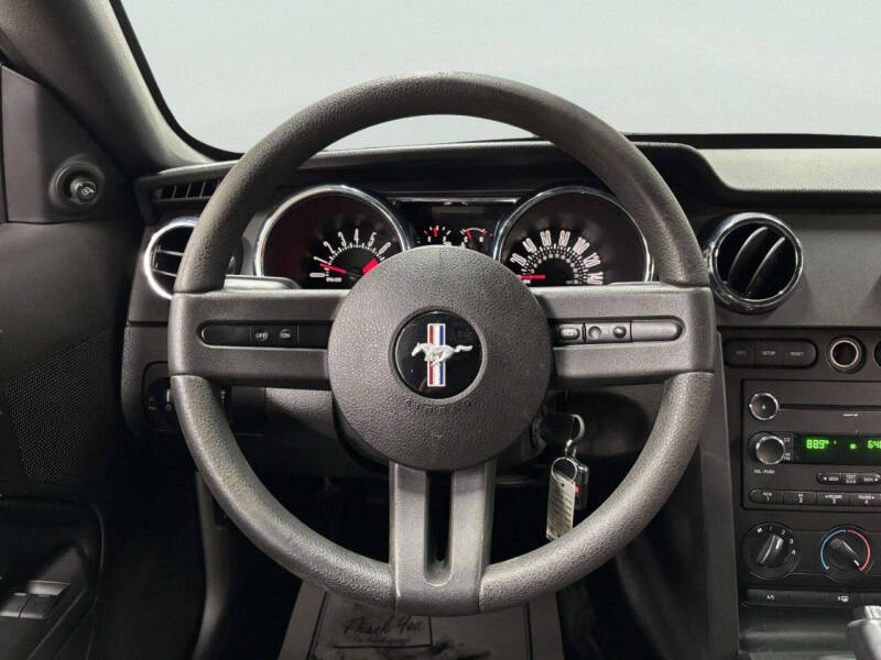 2008 Ford Mustang GT Deluxe