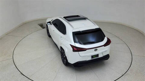 2023 Lexus UX 250h Premium