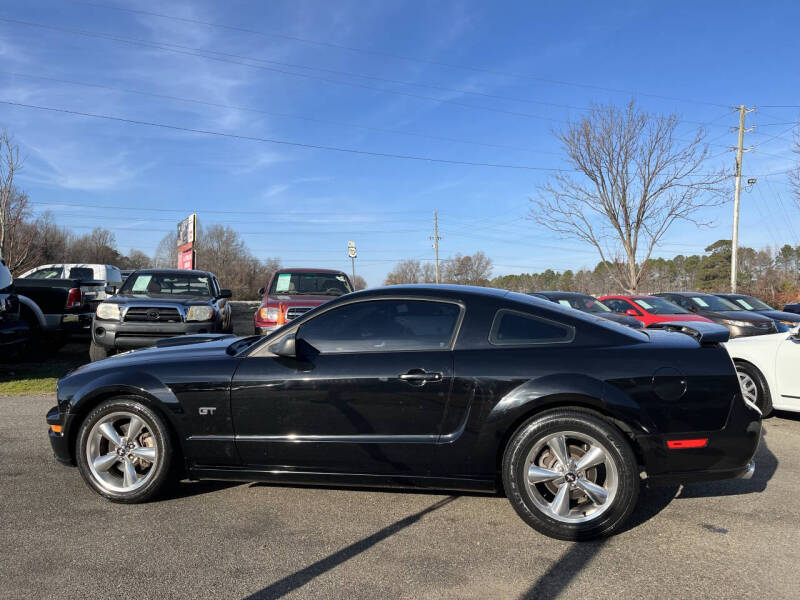 2007 Ford Mustang GT Deluxe