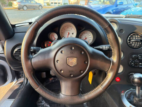 2004 Dodge Viper SRT-10