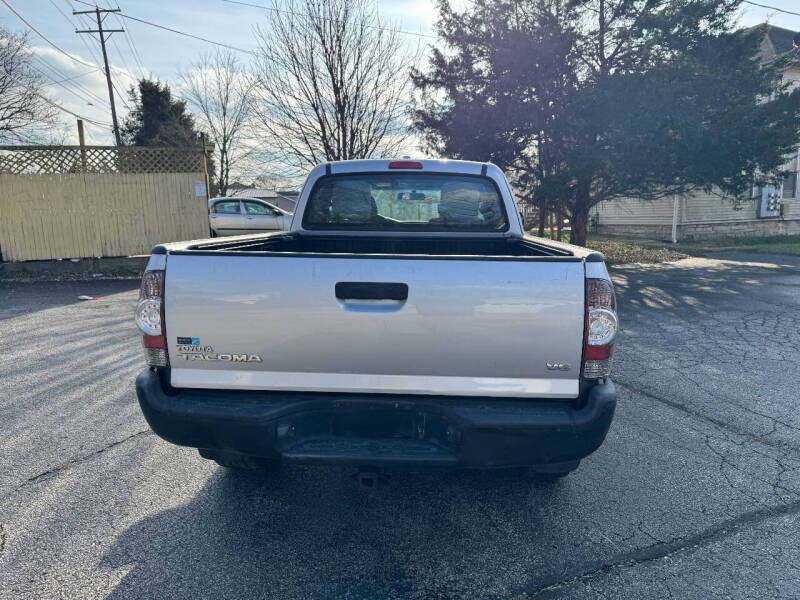 2010 Toyota Tacoma Base photo 13