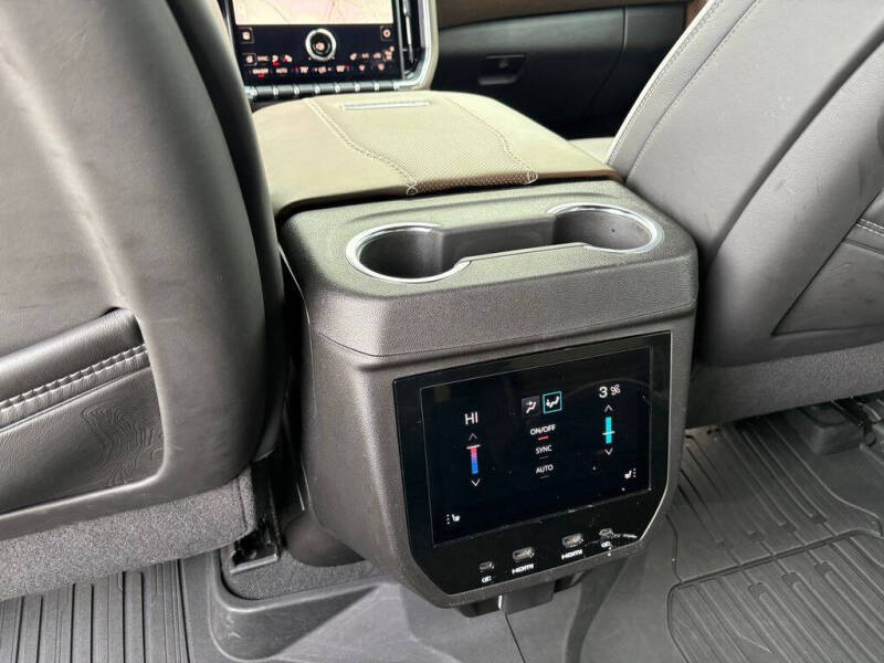2025 GMC Yukon Denali Ultimate