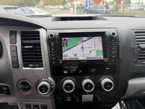 2012 Toyota Sequoia Platinum