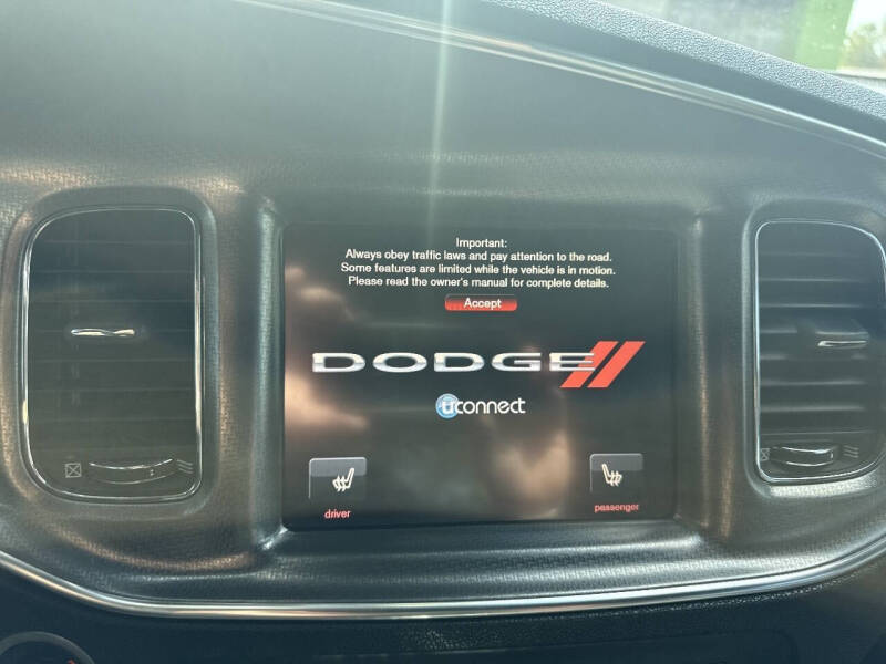 2014 Dodge Charger SXT