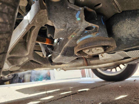 2005 Ford Thunderbird Deluxe