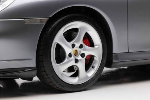 2004 Porsche 911 Carrera