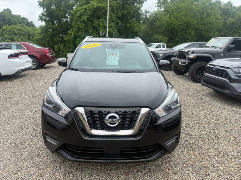 2020 Nissan Kicks SR