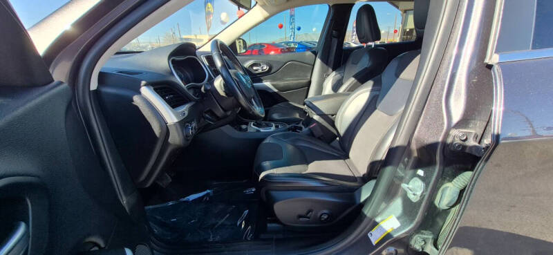 2018 Jeep Cherokee Latitude Plus