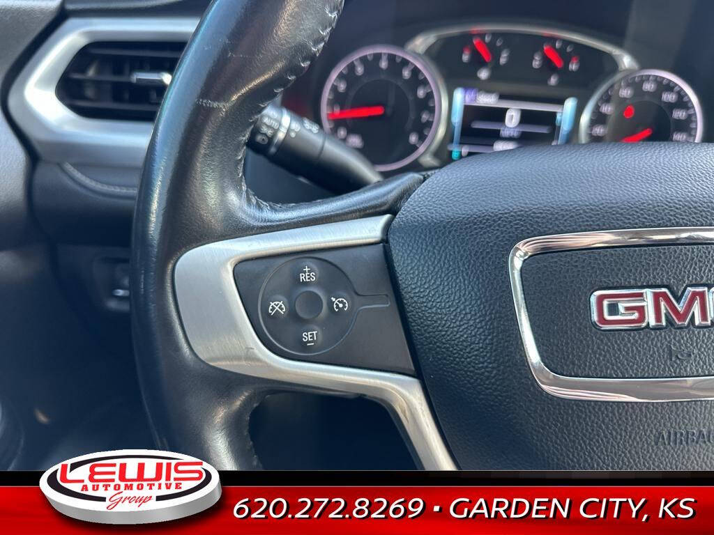 2019 GMC Acadia for sale at Lewis Chevrolet of Garden City in Garden City, KS