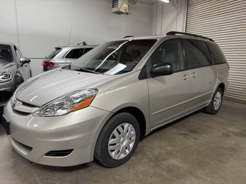 2006 Toyota Sienna LE 7 Passenger