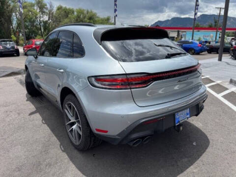 2024 Porsche Macan T
