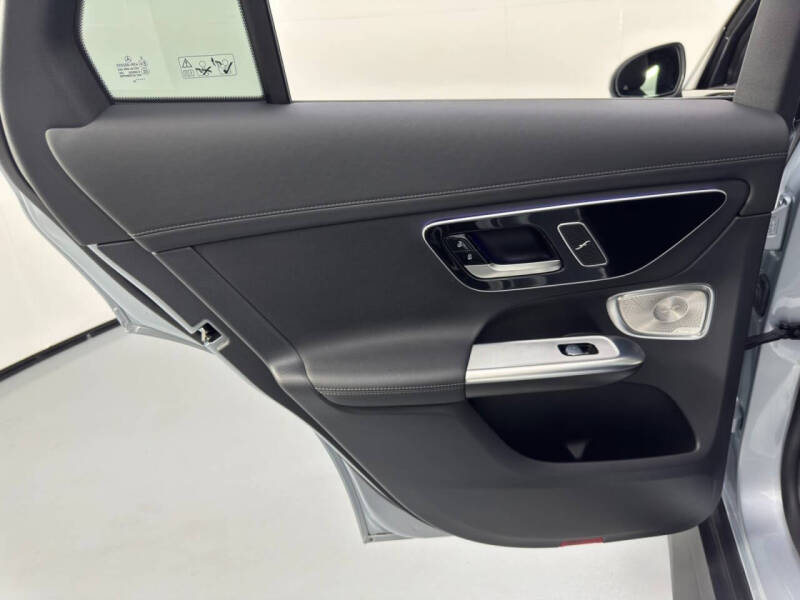 2024 Mercedes-Benz GLC GLC 300