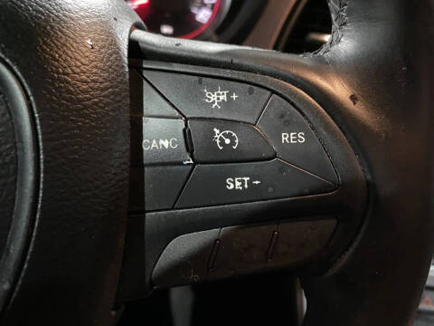 2017 Dodge Challenger SXT