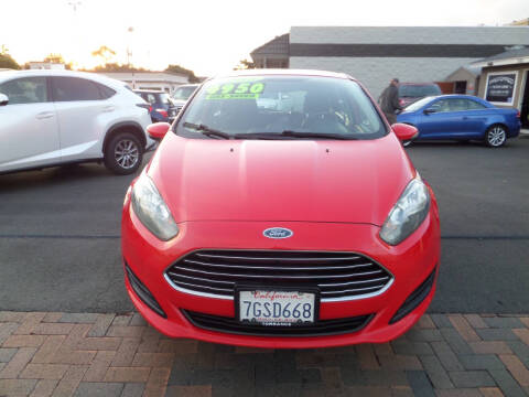 2015 Ford Fiesta SE